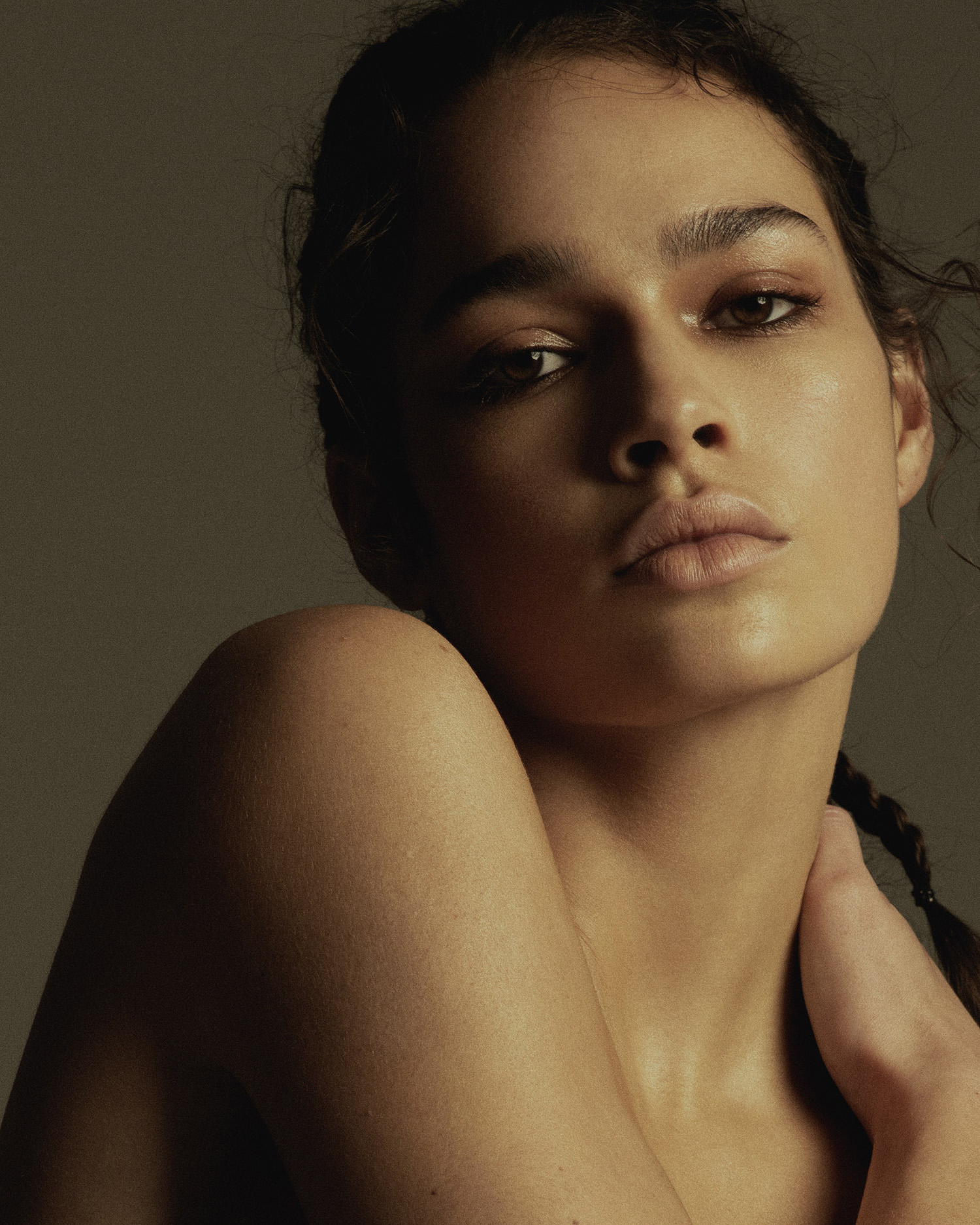 Sarah Wattimena - Skins Model Management